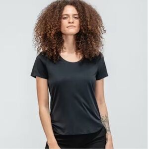 Ministry of supply (MoS) basic black luxe touch tee women’s size XS NWT
